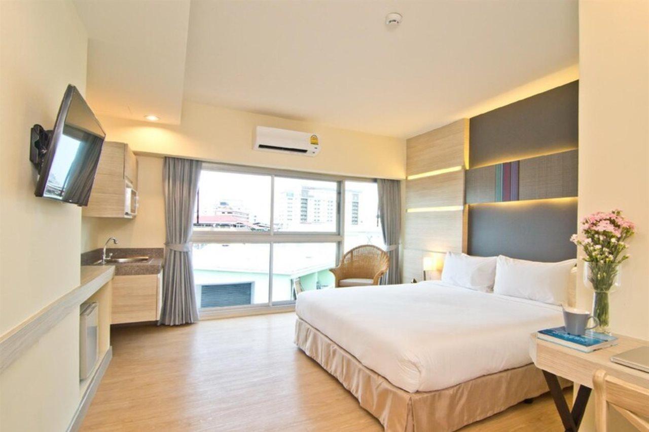Sunshine One Hotel Pattaya Exterior photo